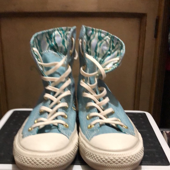 NWOT Converse Allstars Chuck Taylor - Picture 3 of 8